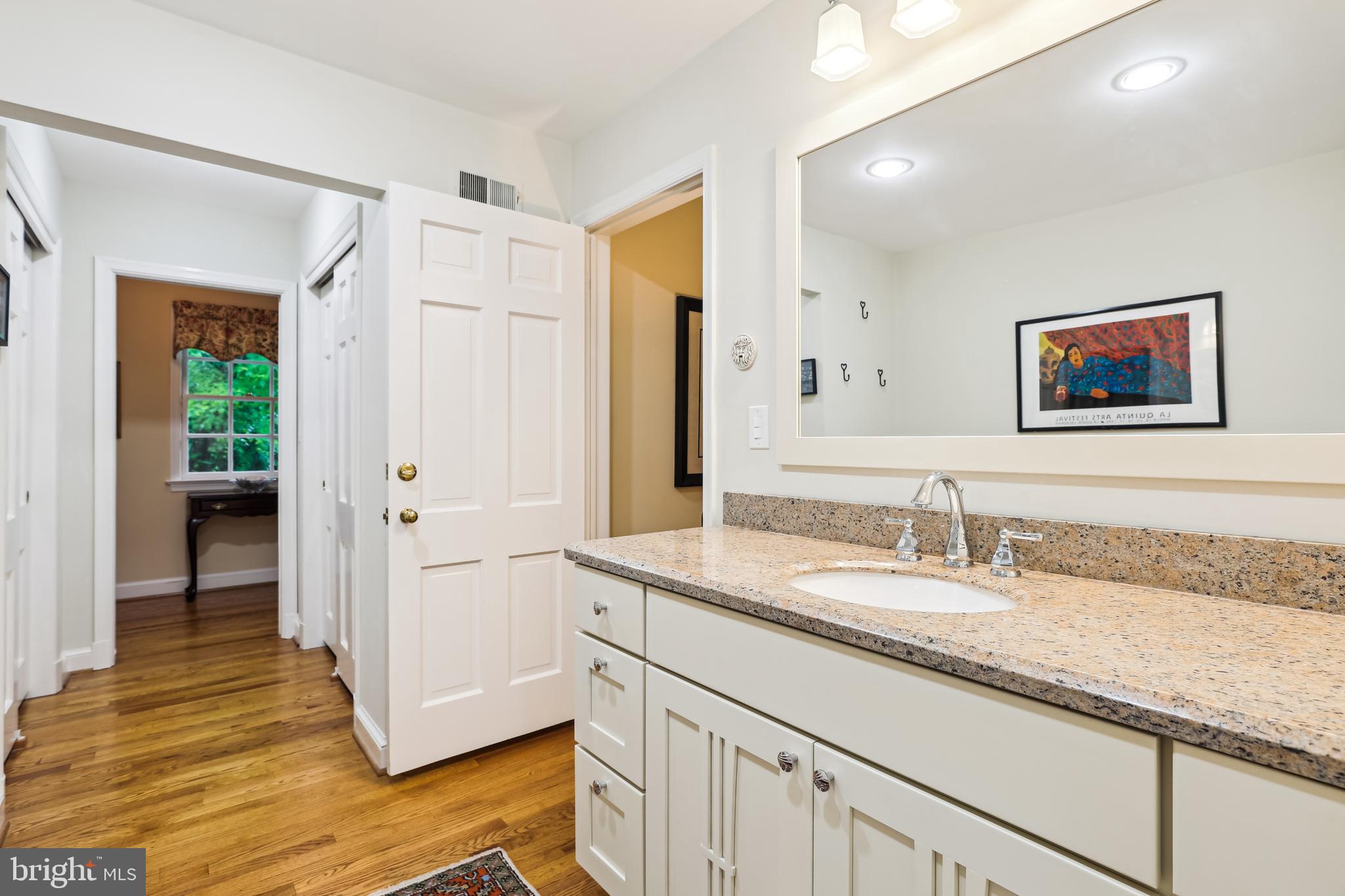 POTOMAC OUTSIDE - Residential