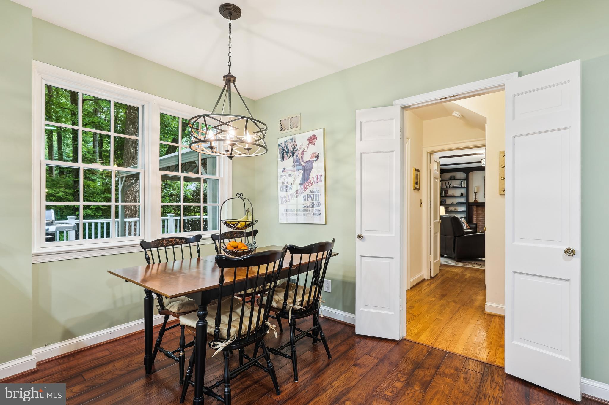 POTOMAC OUTSIDE - Residential