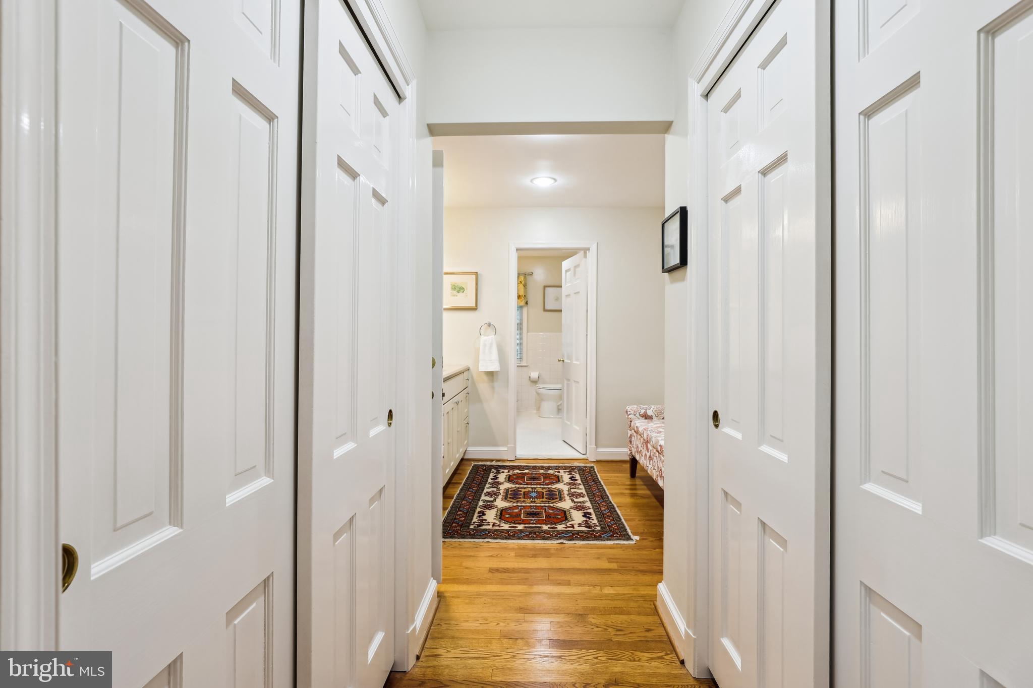 POTOMAC OUTSIDE - Residential