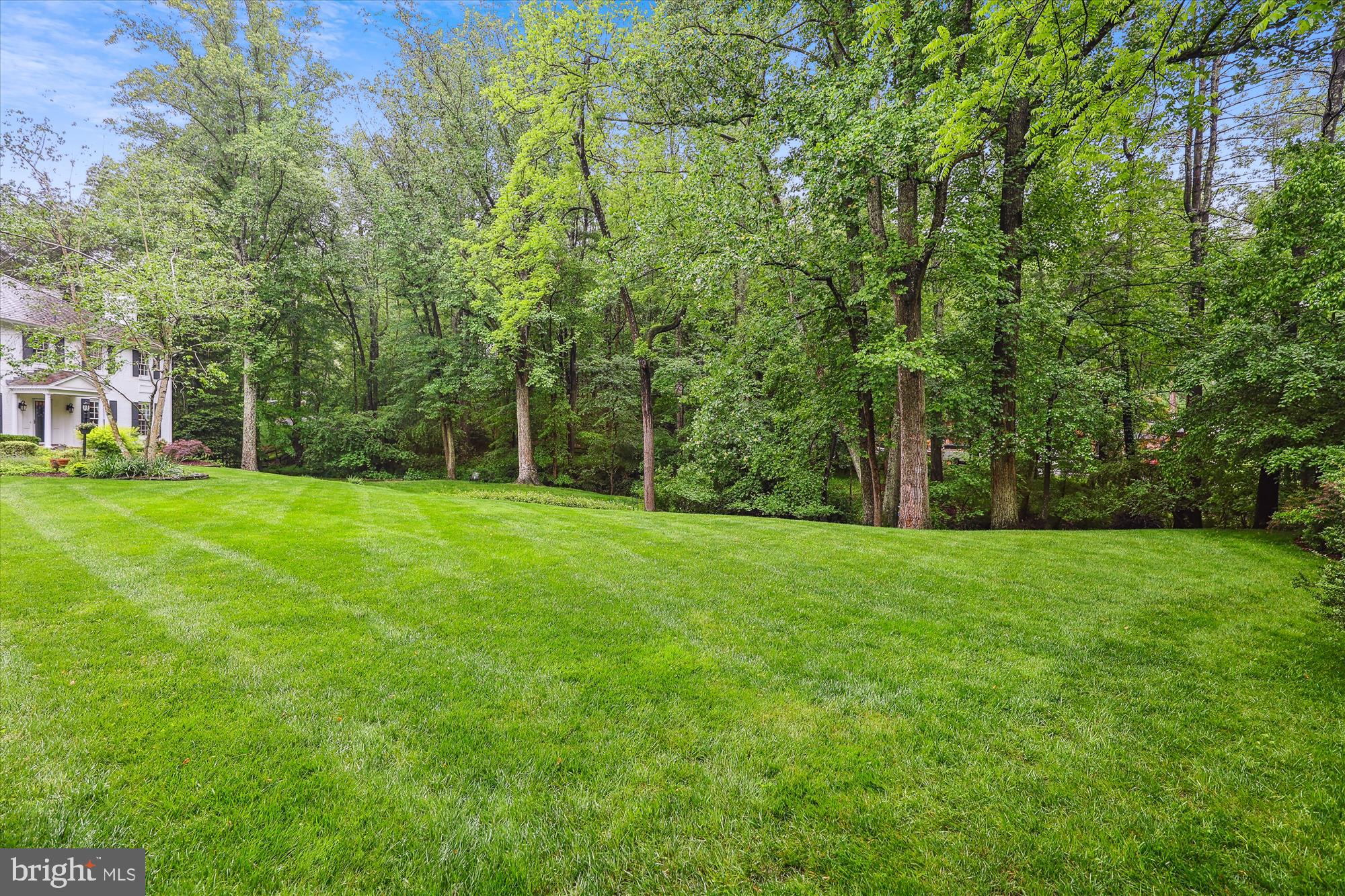 POTOMAC OUTSIDE - Residential