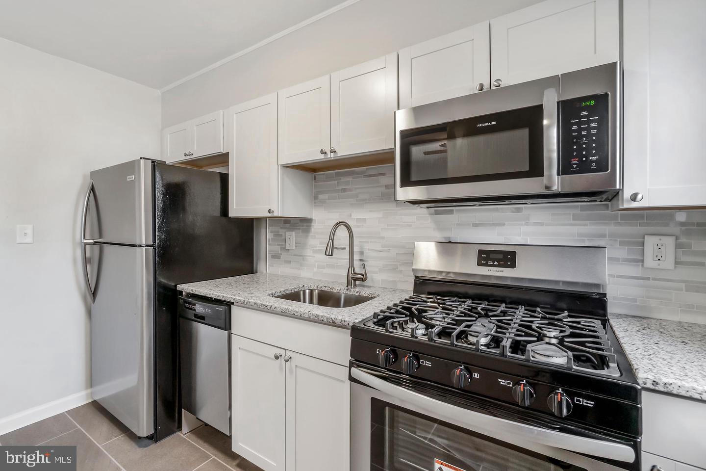 WILTSHIRE - Residential