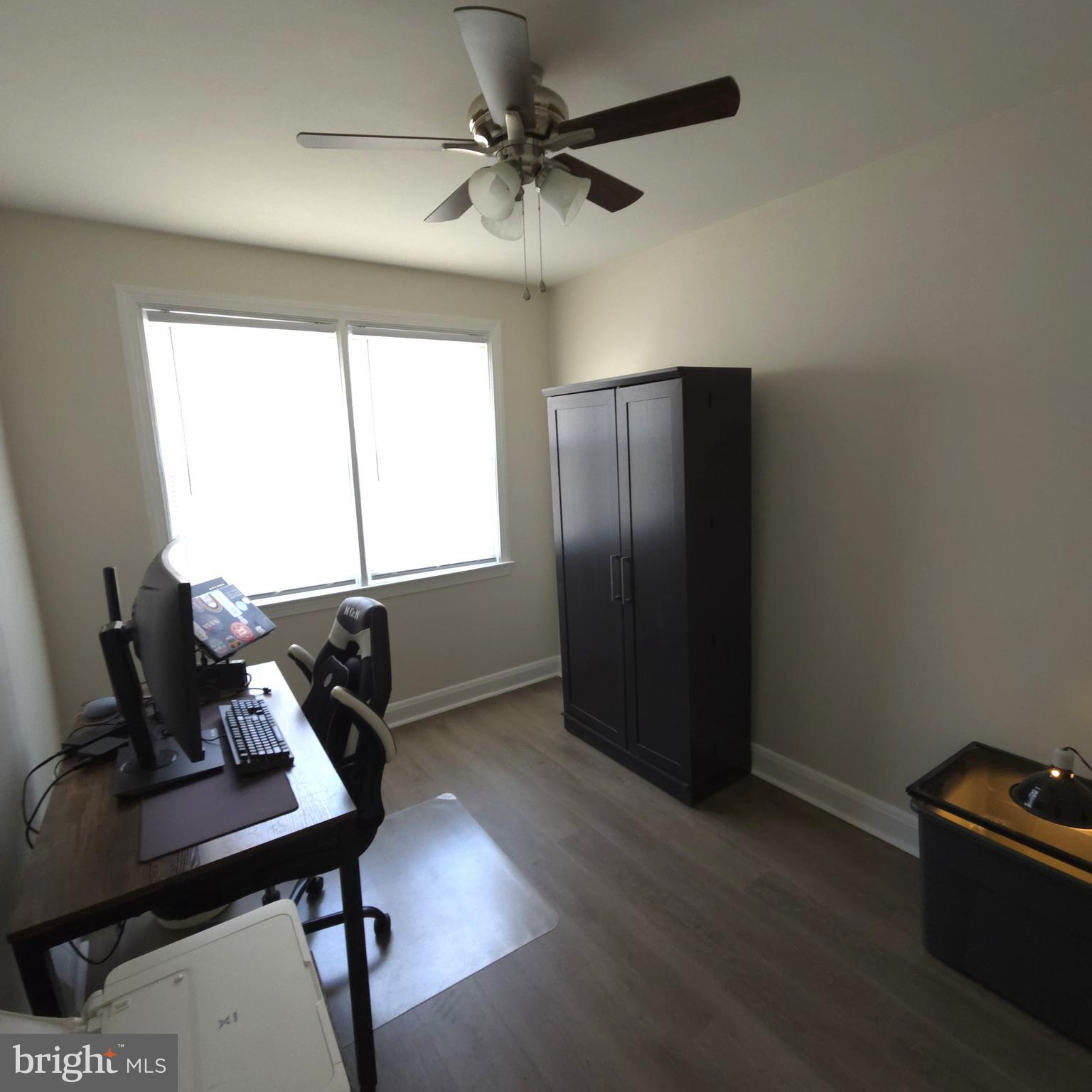 WILTSHIRE - Residential