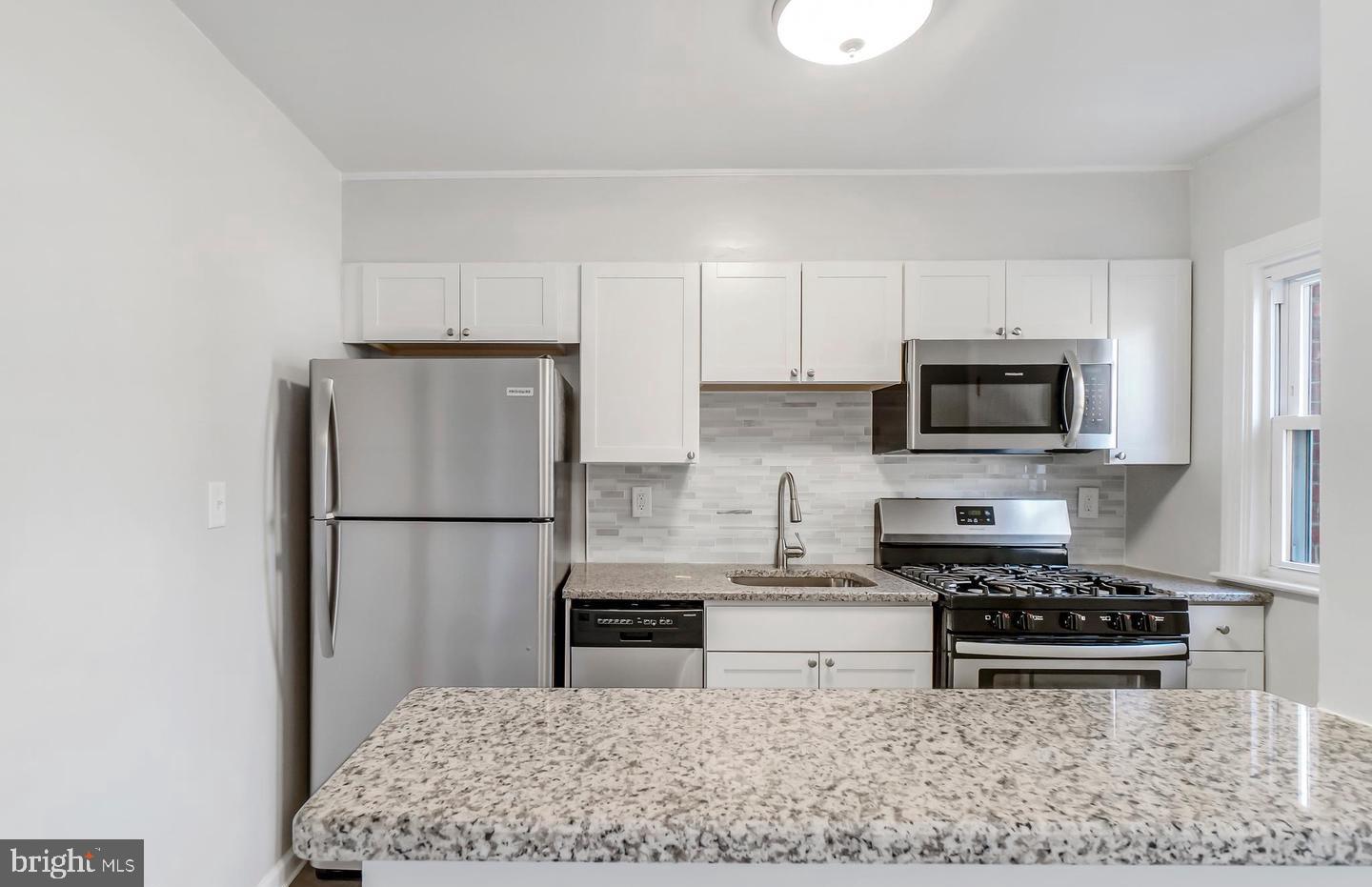 WILTSHIRE - Residential