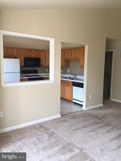 SOUTH MEADOWS - Residential Lease