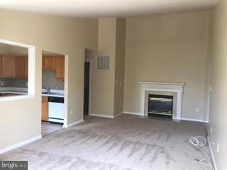 SOUTH MEADOWS - Residential Lease