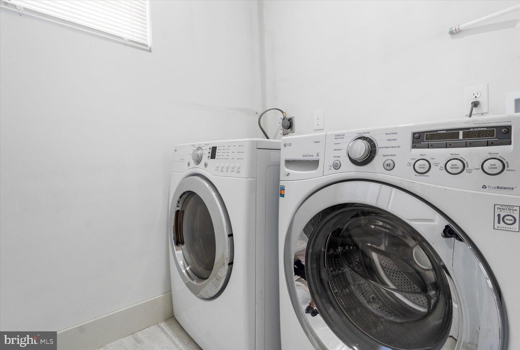 IRVINGTON - Residential