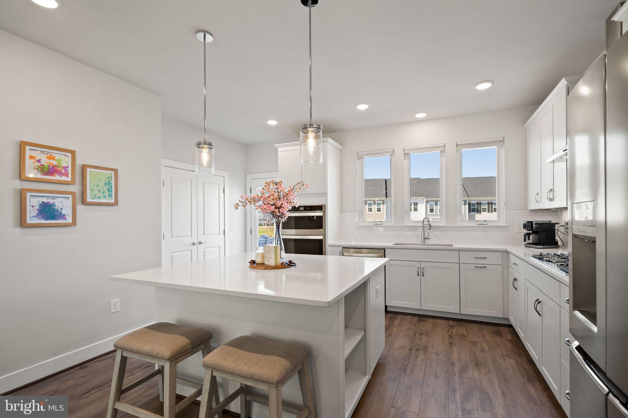 POTOMAC SHORES - Residential