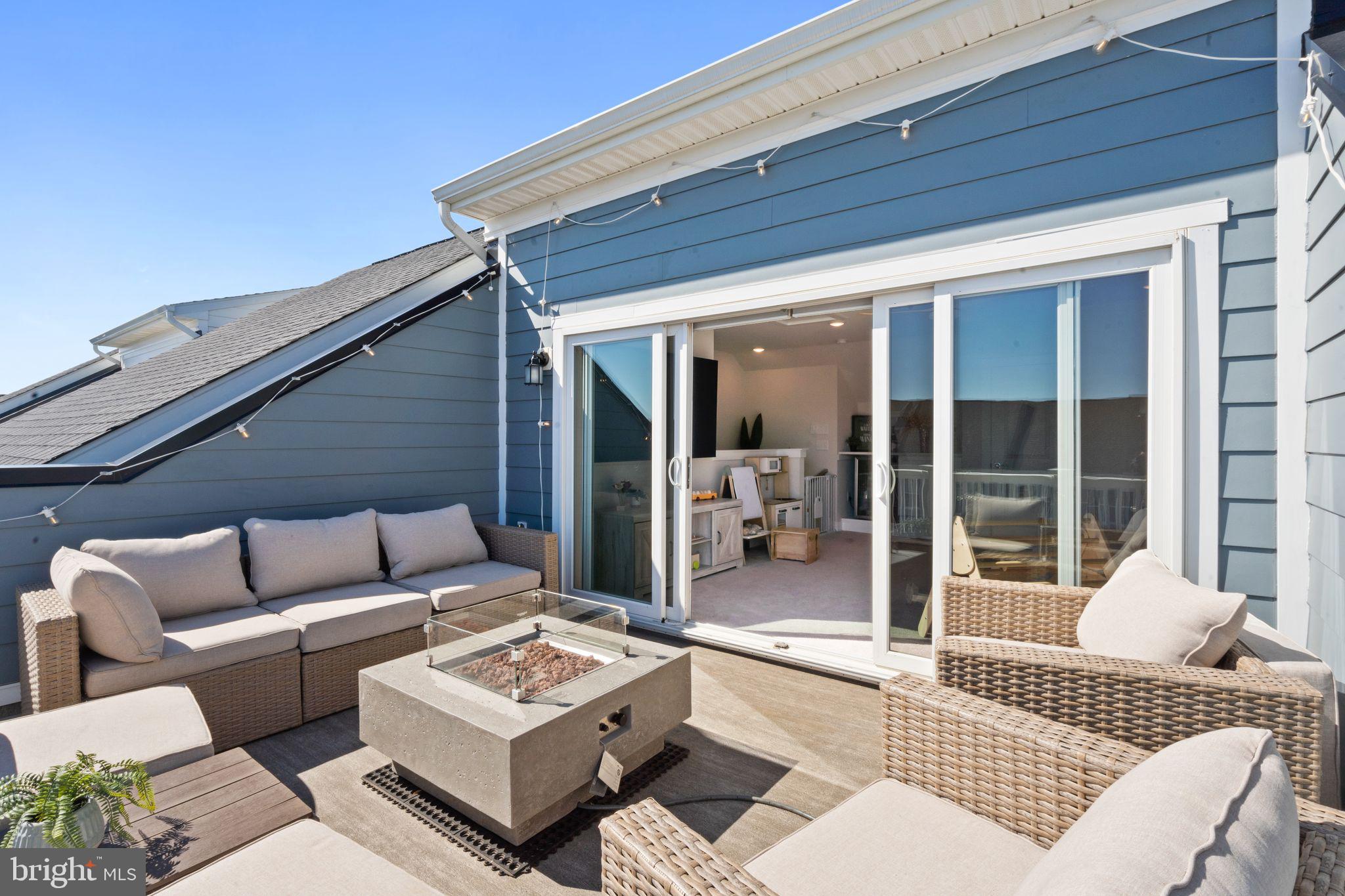 POTOMAC SHORES - Residential