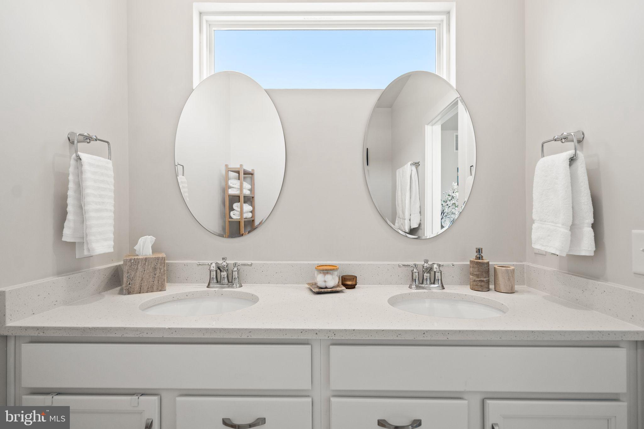 POTOMAC SHORES - Residential