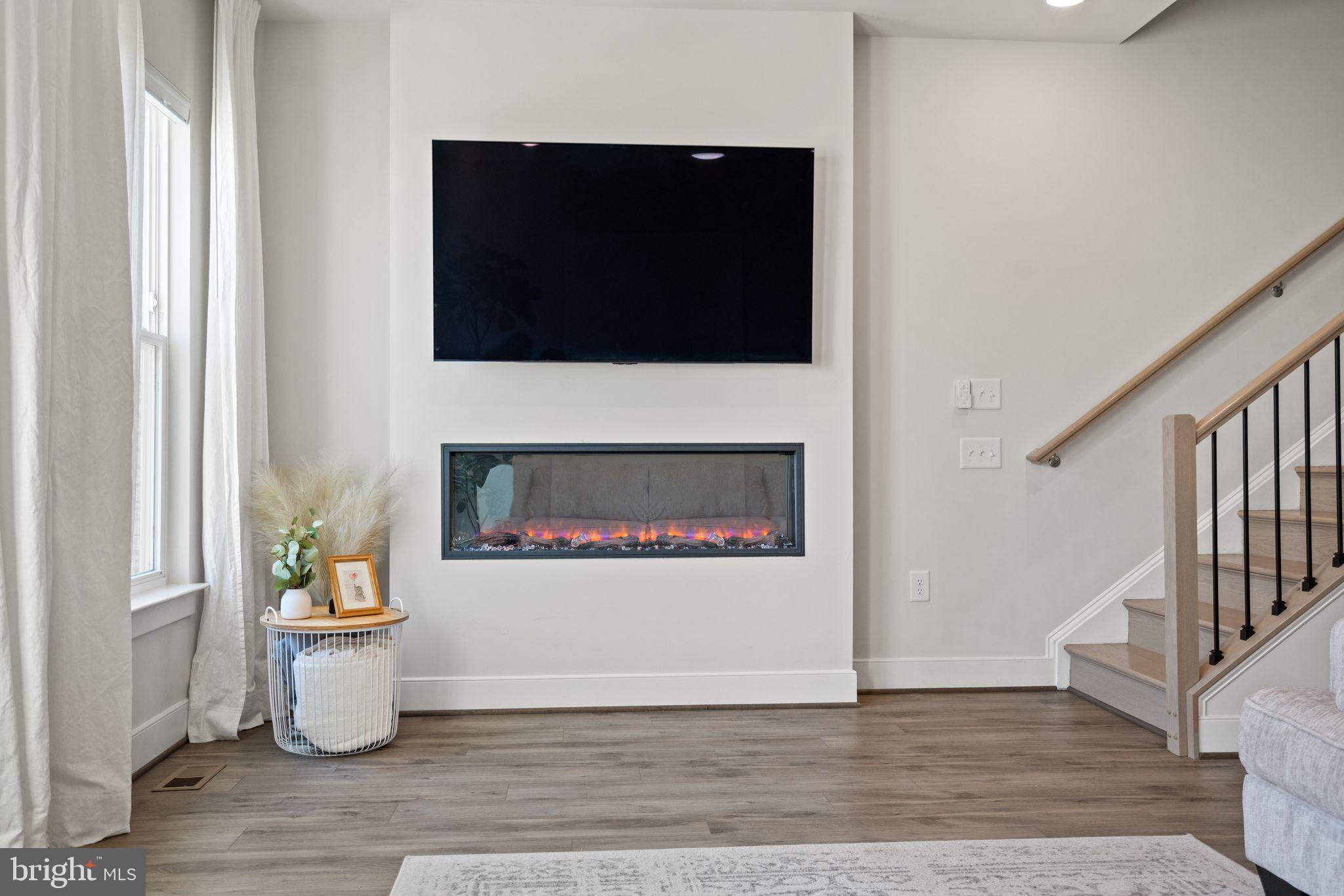 POTOMAC SHORES - Residential