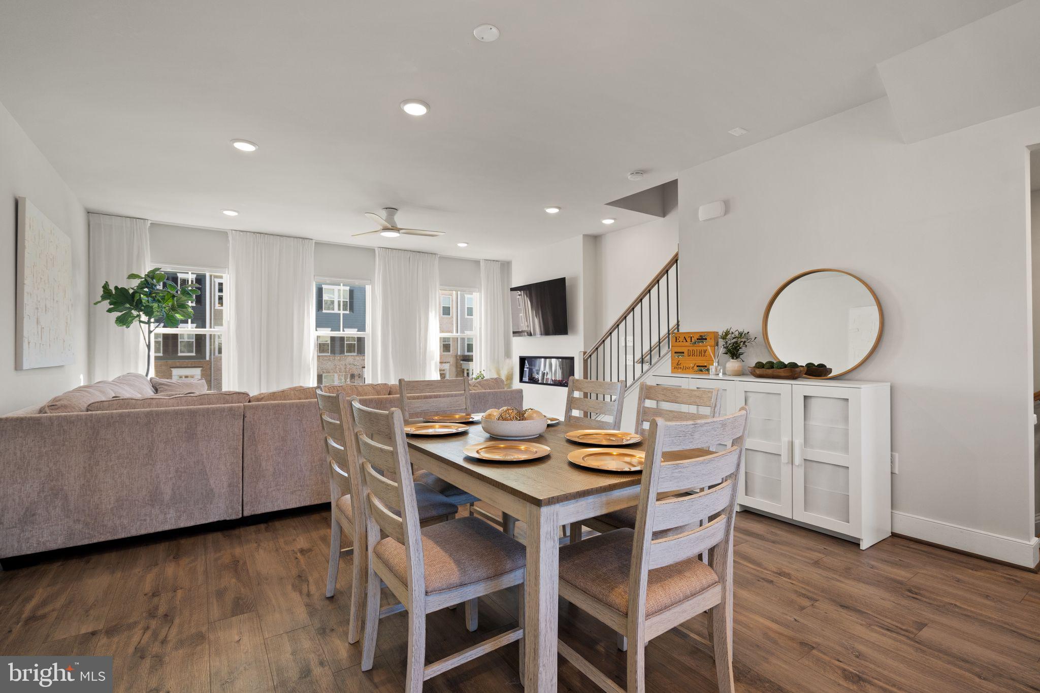 POTOMAC SHORES - Residential