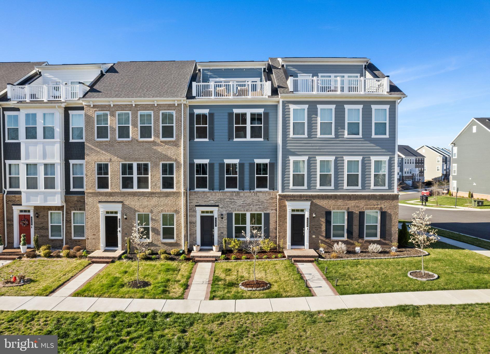 POTOMAC SHORES - Residential