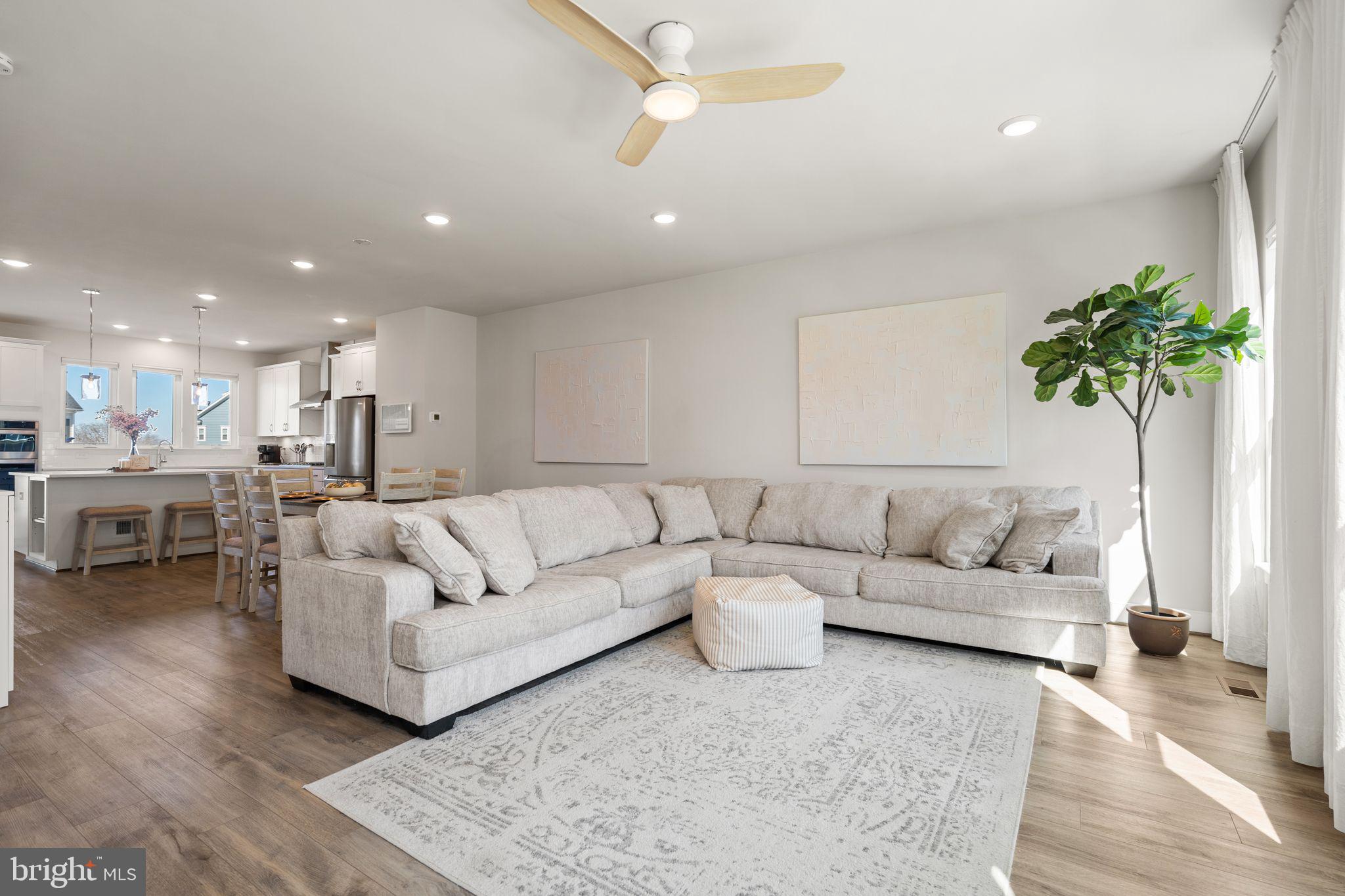 POTOMAC SHORES - Residential