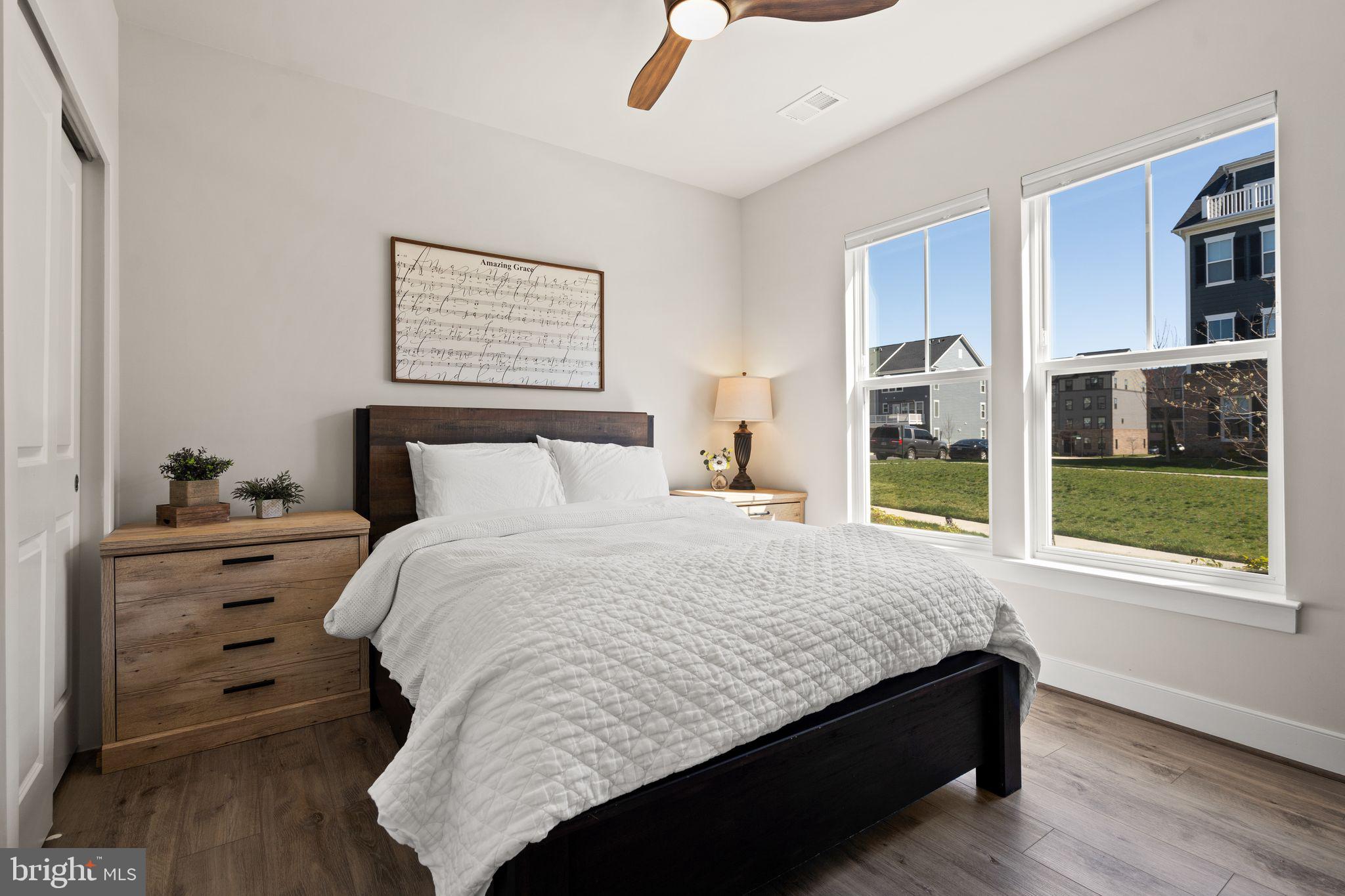 POTOMAC SHORES - Residential