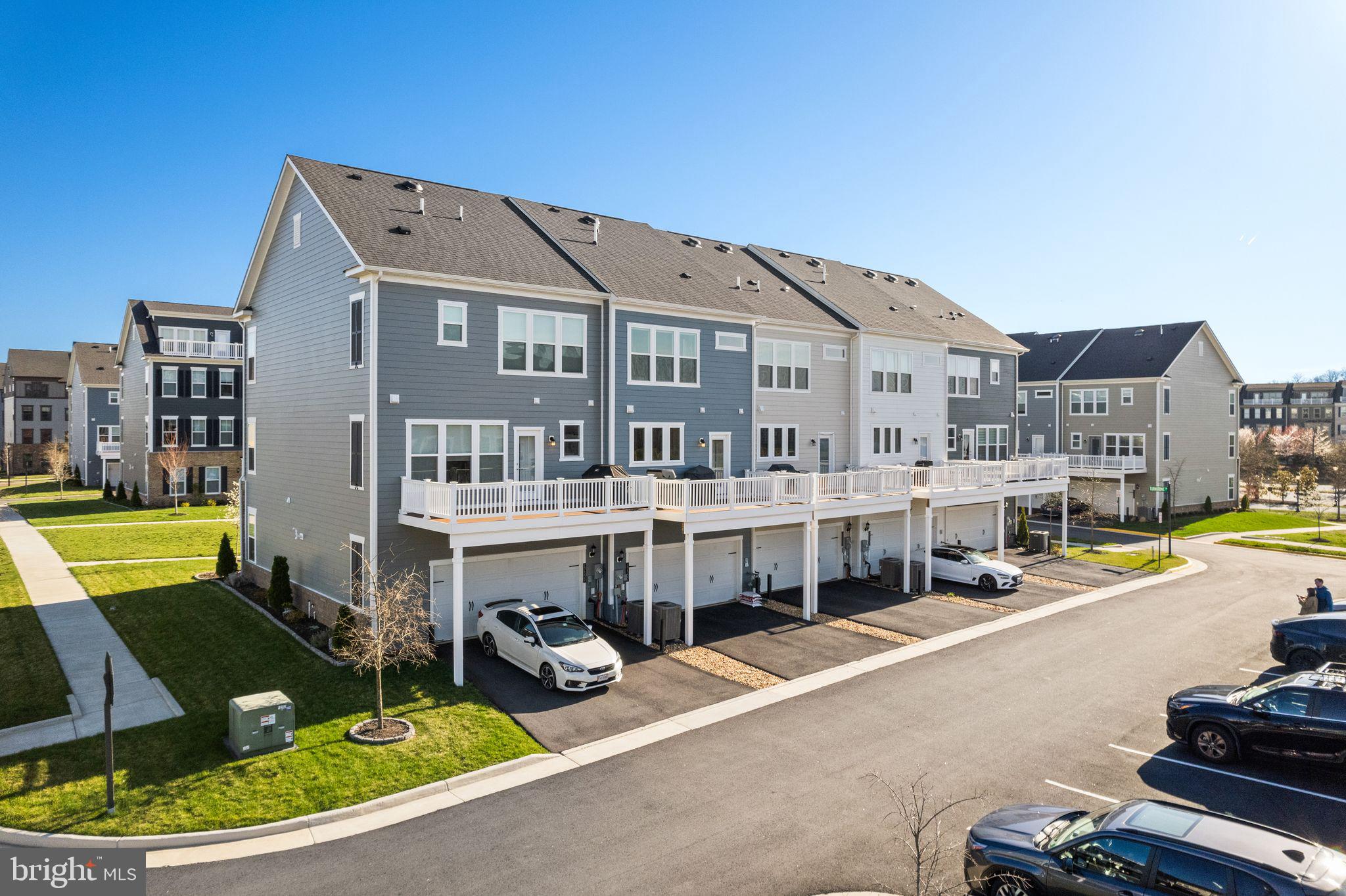 POTOMAC SHORES - Residential