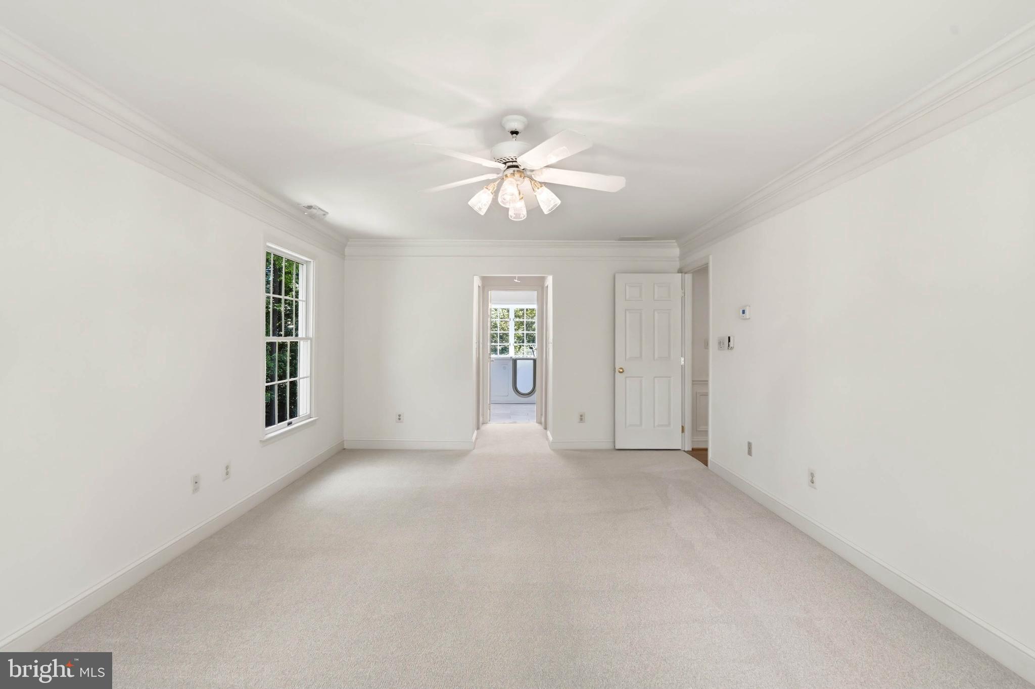 KNOX WOODS - Residential