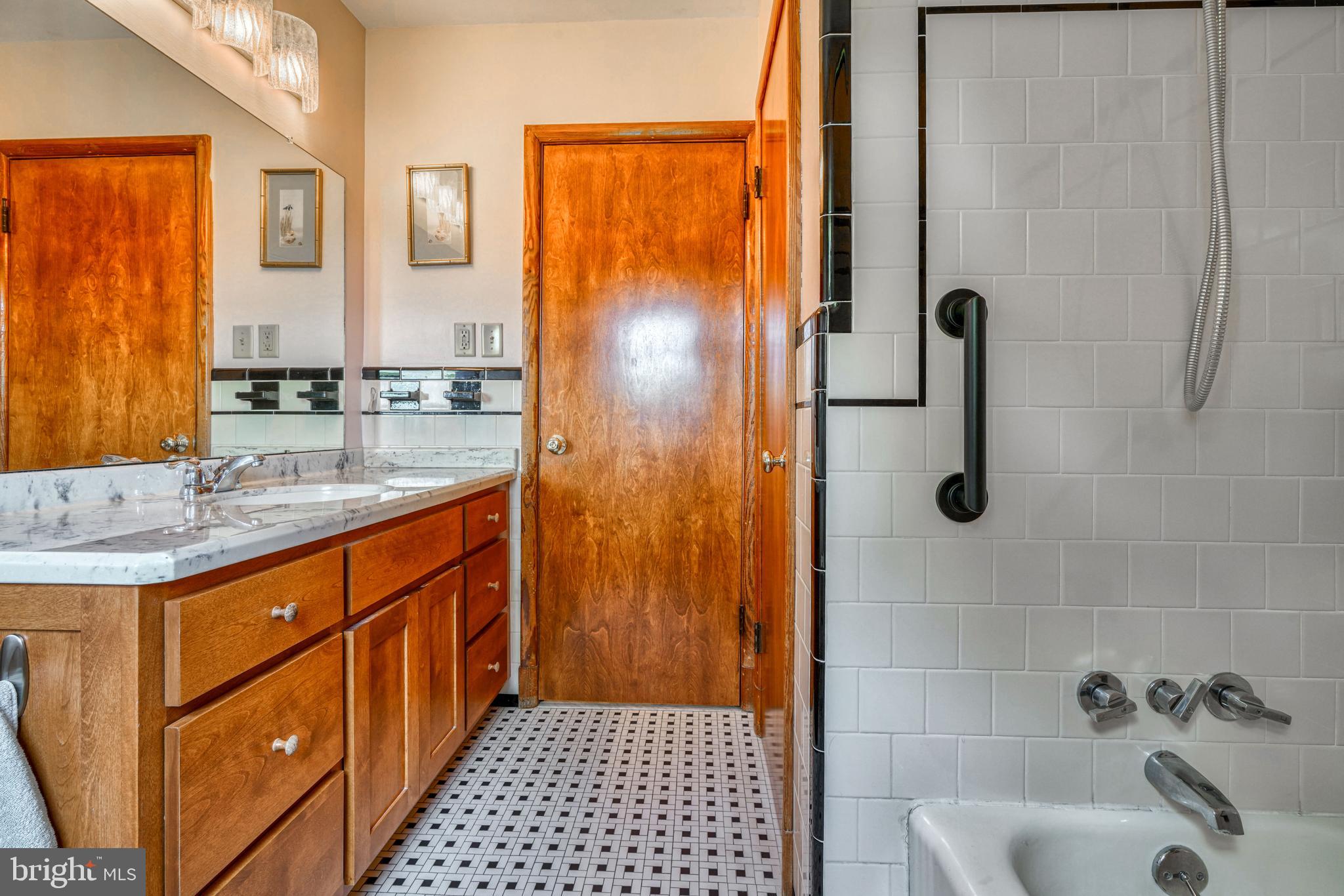 SPARKS GLENCOE - Residential