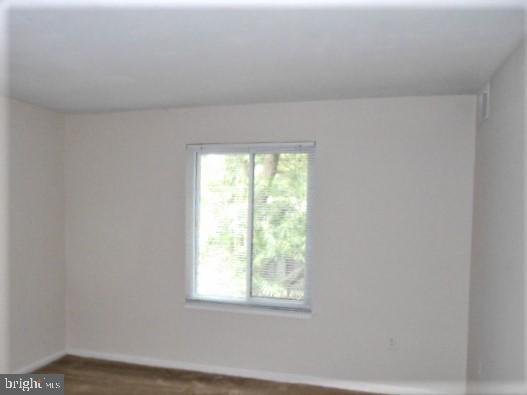 HAWTHORNE VILLAGE - Residential Lease