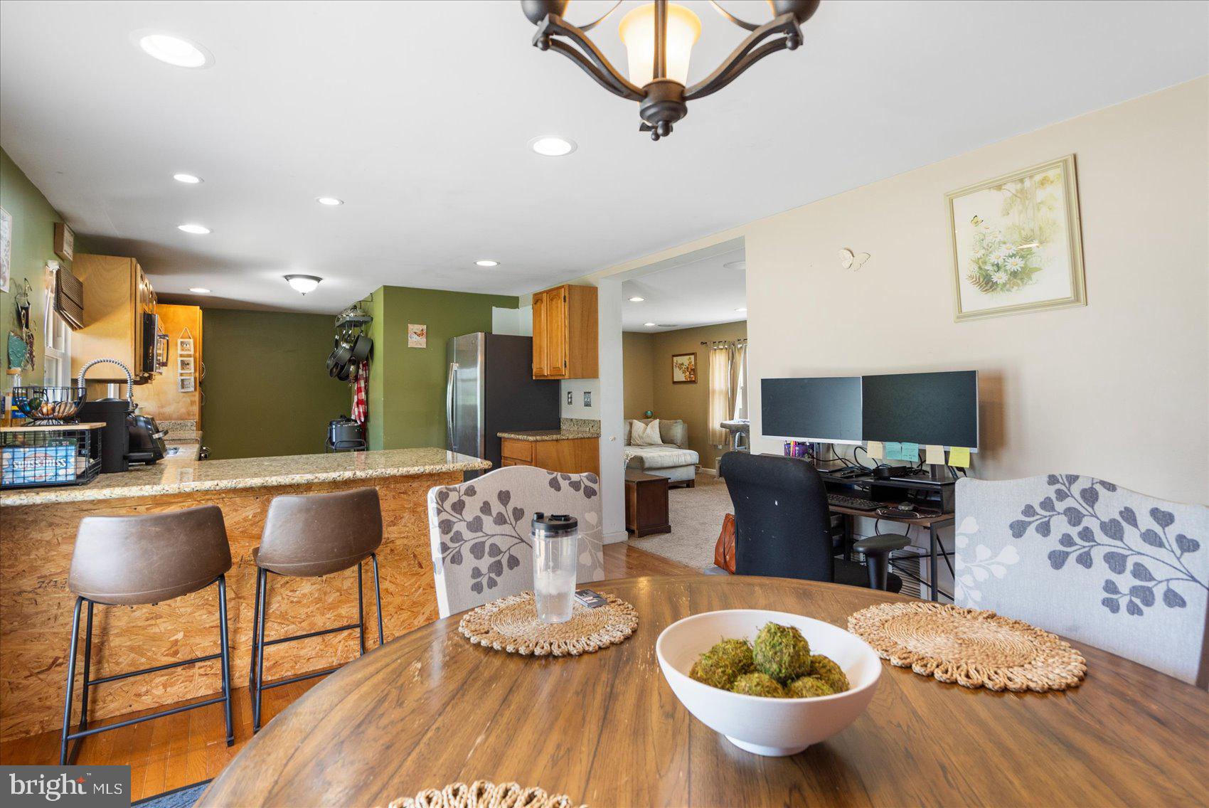 CHAPEL CROSSING - Residential