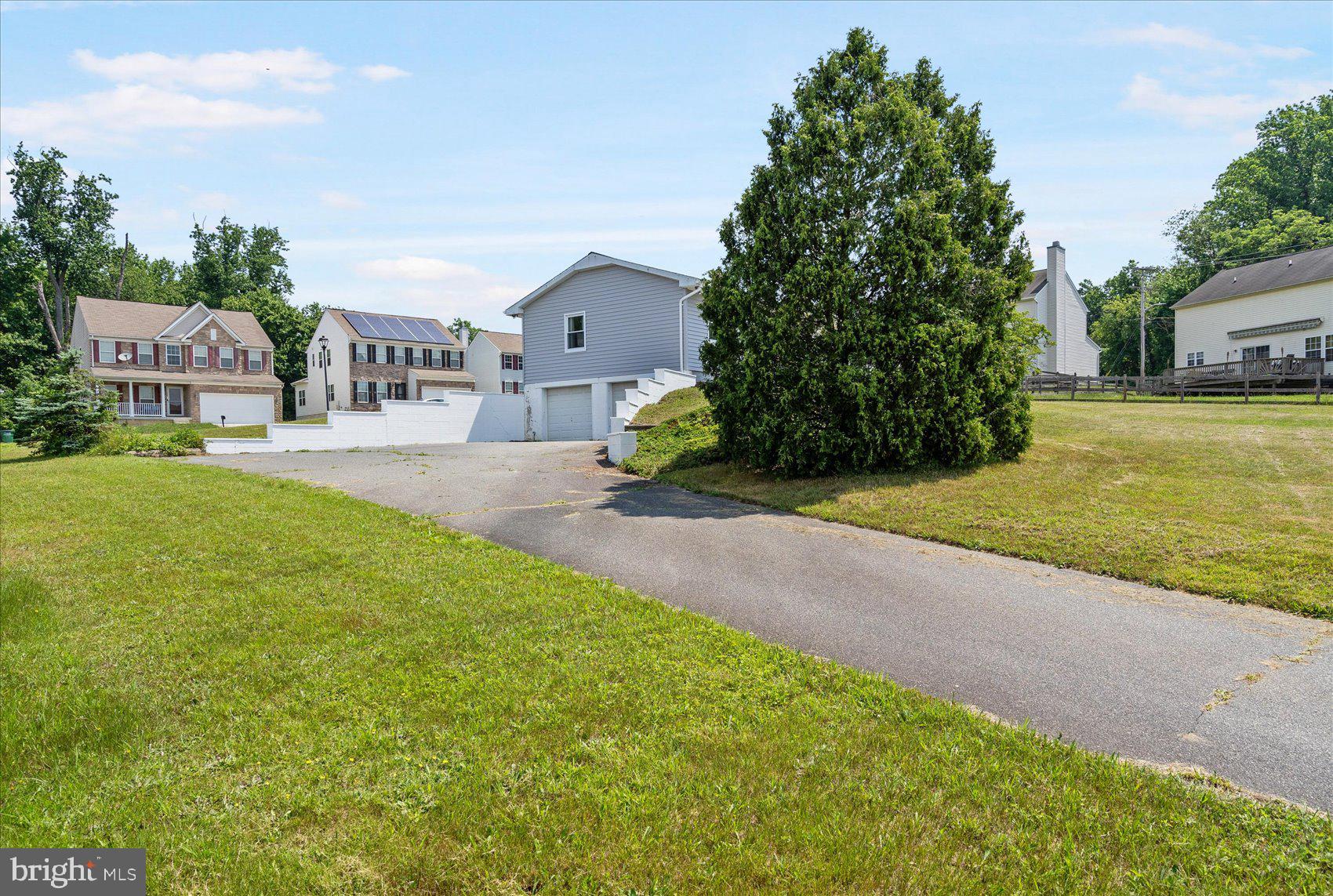 CHAPEL CROSSING - Residential