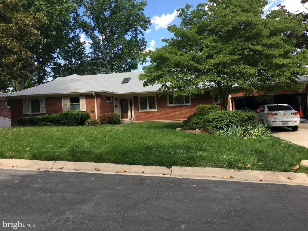 3216 Pauline Drive, Chevy Chase, MD 20815