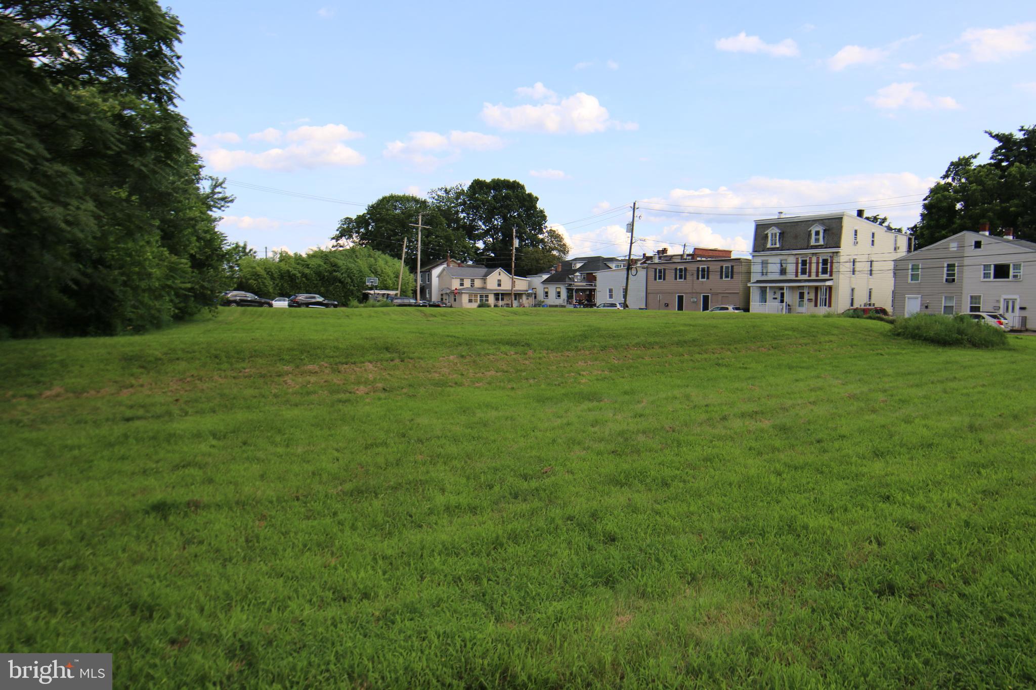 MIDDLETOWN BOROUGH - Land