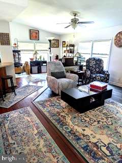 20 CHESTNUT COURT E