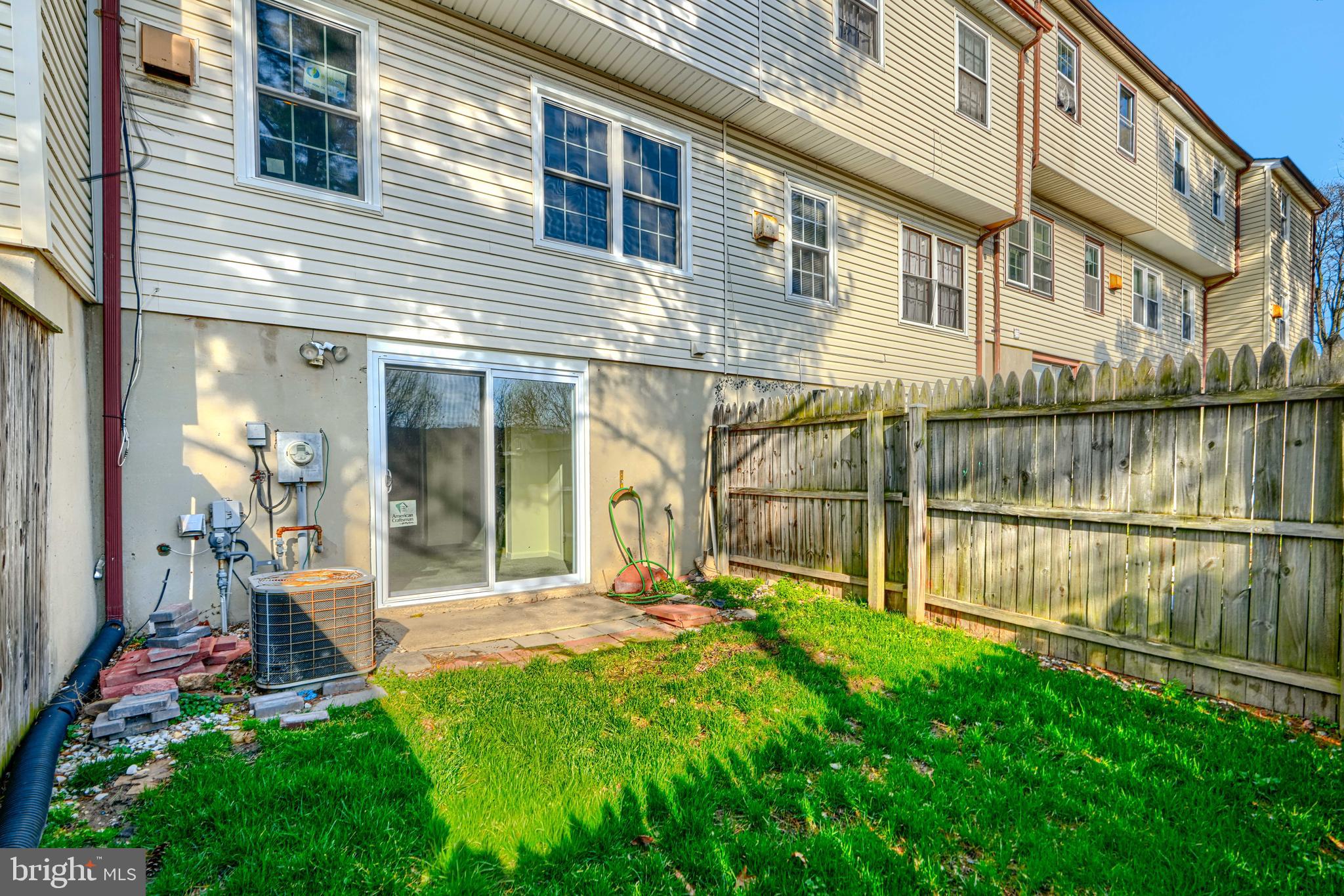 BELMONT - Residential