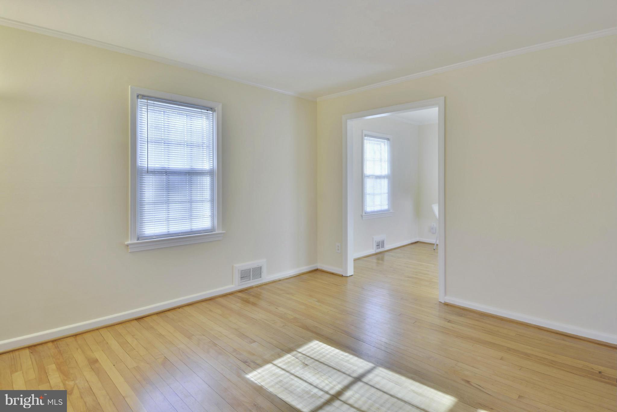 JEFFERSON MANOR - Residential