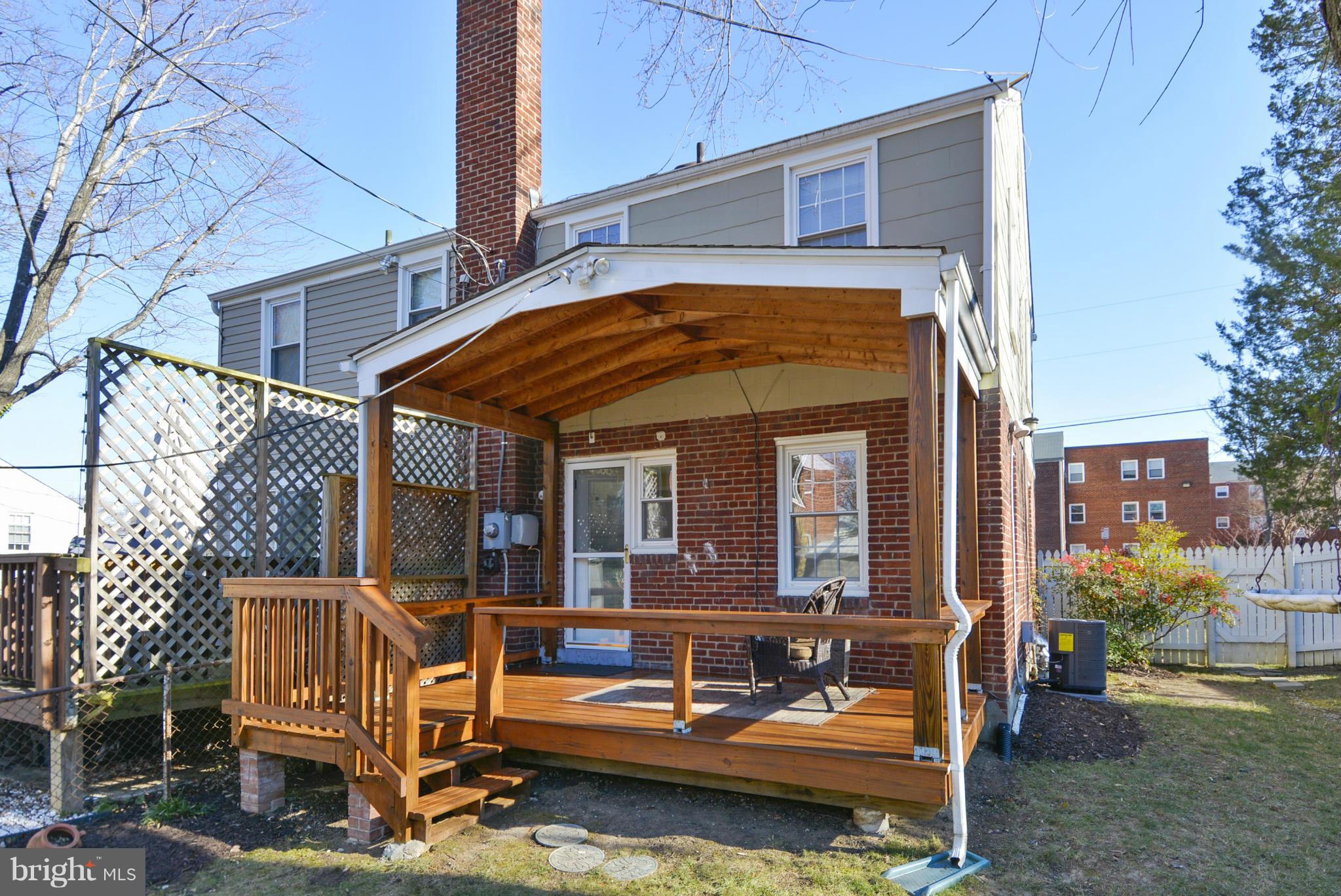 JEFFERSON MANOR - Residential