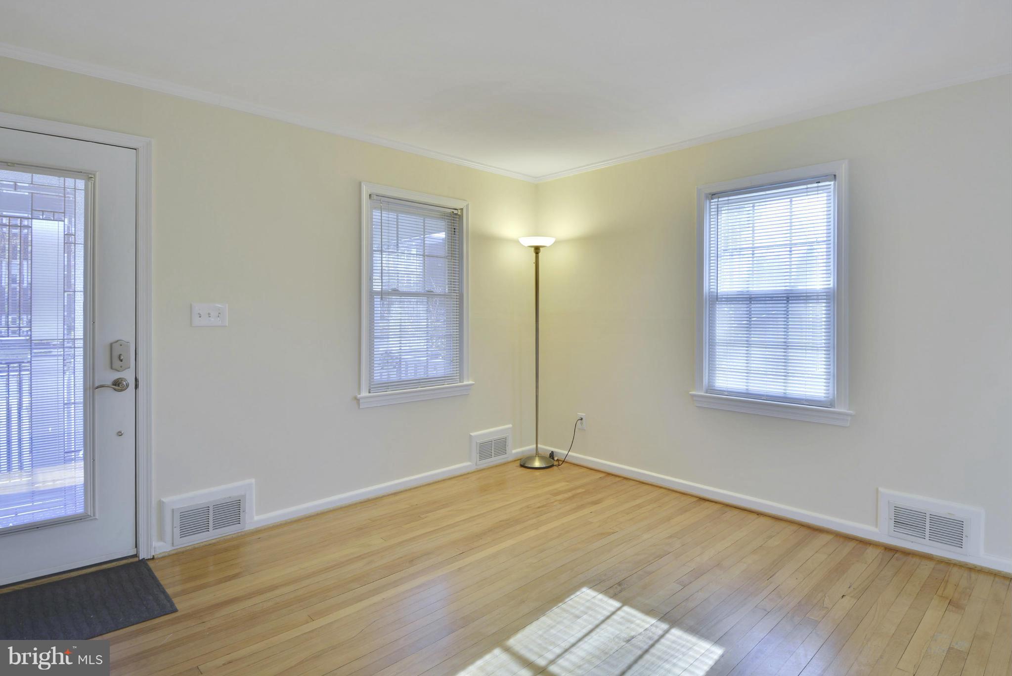 JEFFERSON MANOR - Residential