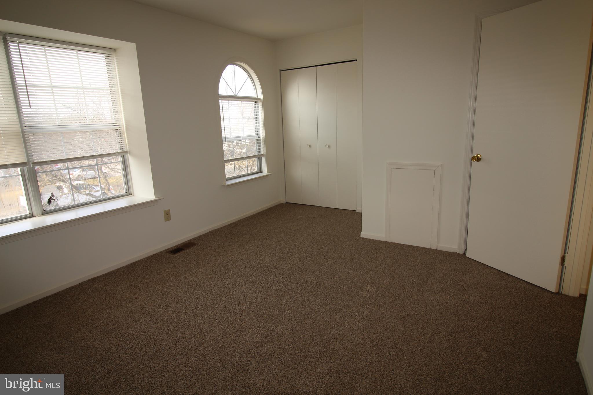 REGENTS PARK - Residential Lease