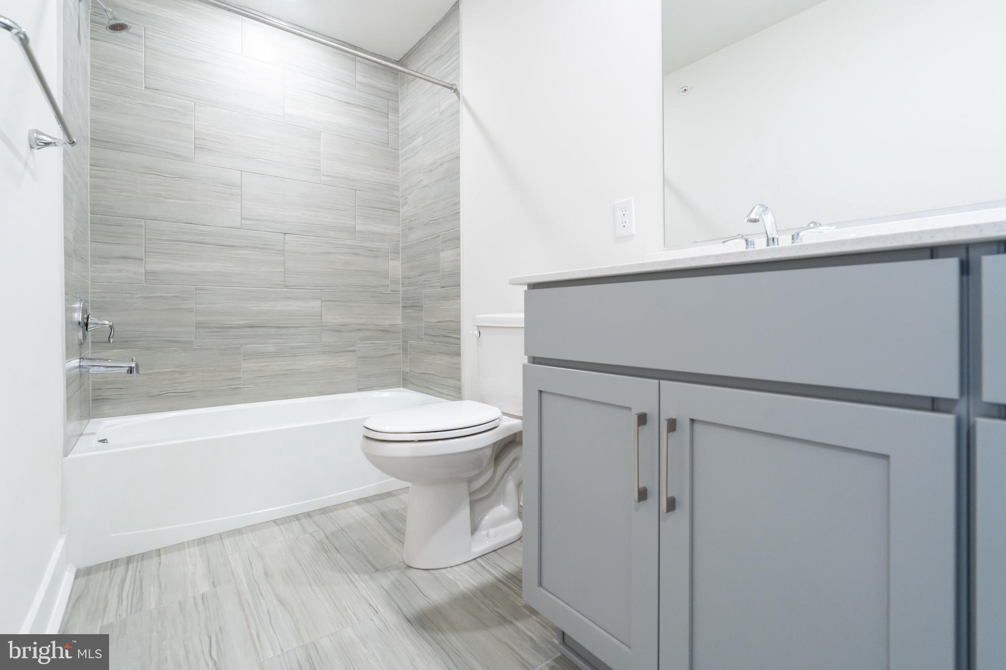 STEELPOINTE - Residential