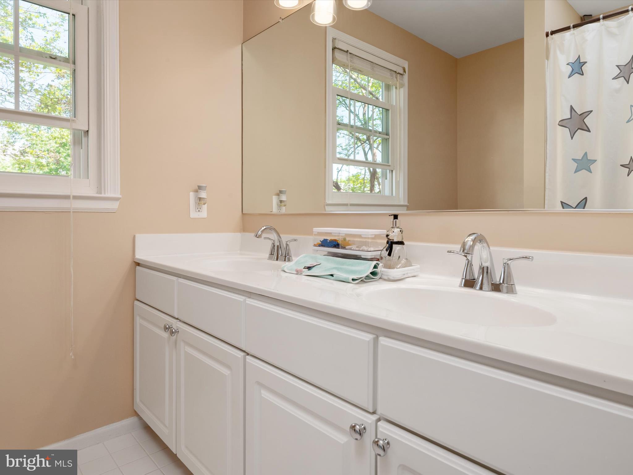 PINEY ORCHARD - Residential