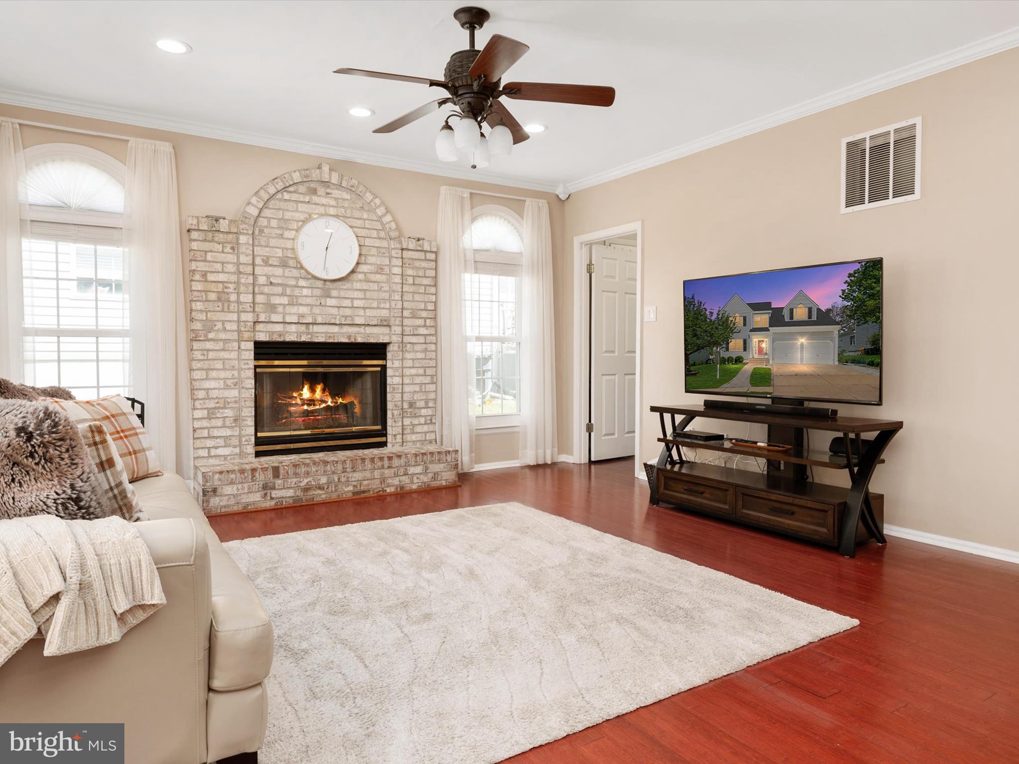 PINEY ORCHARD - Residential