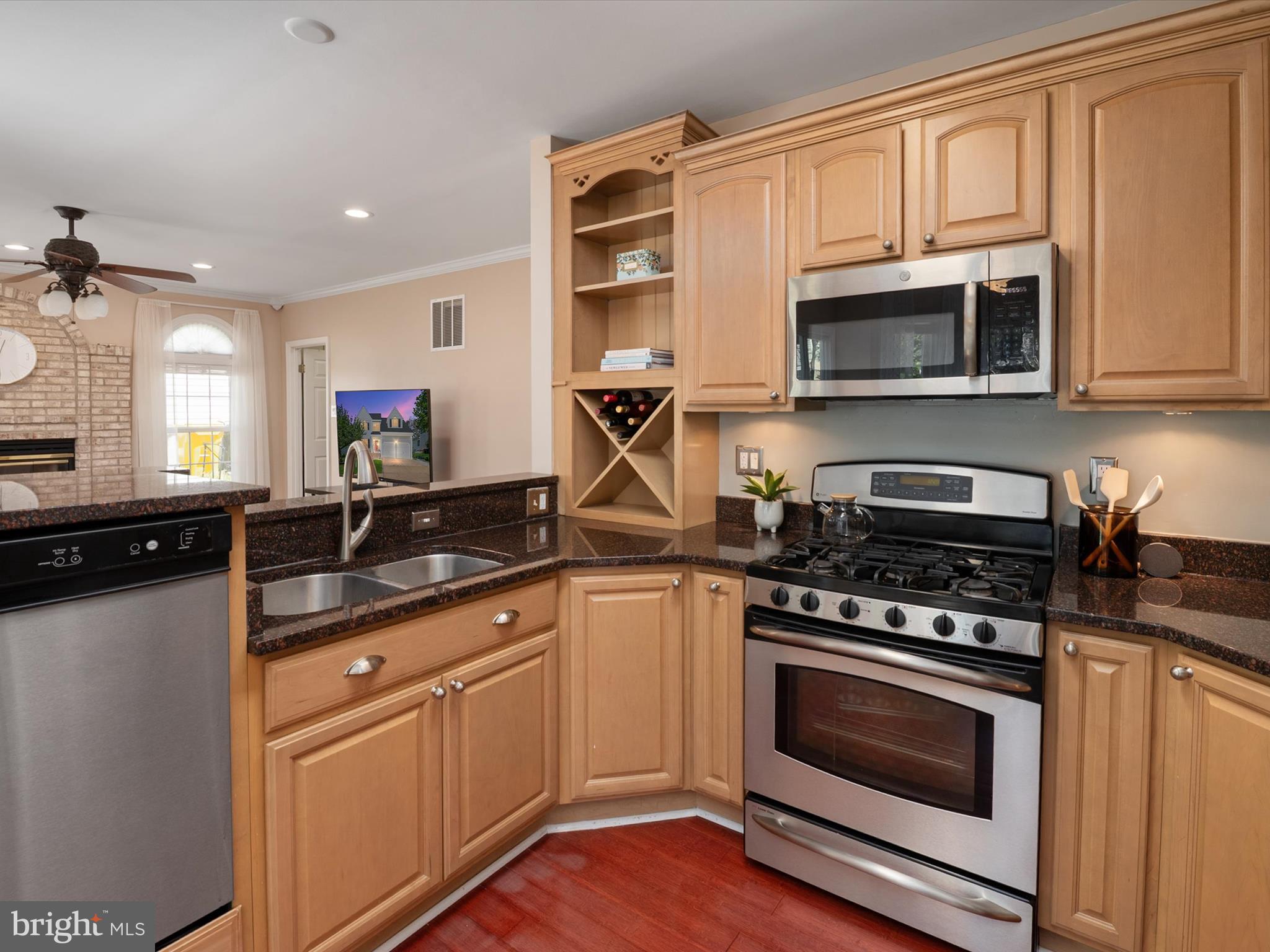 PINEY ORCHARD - Residential