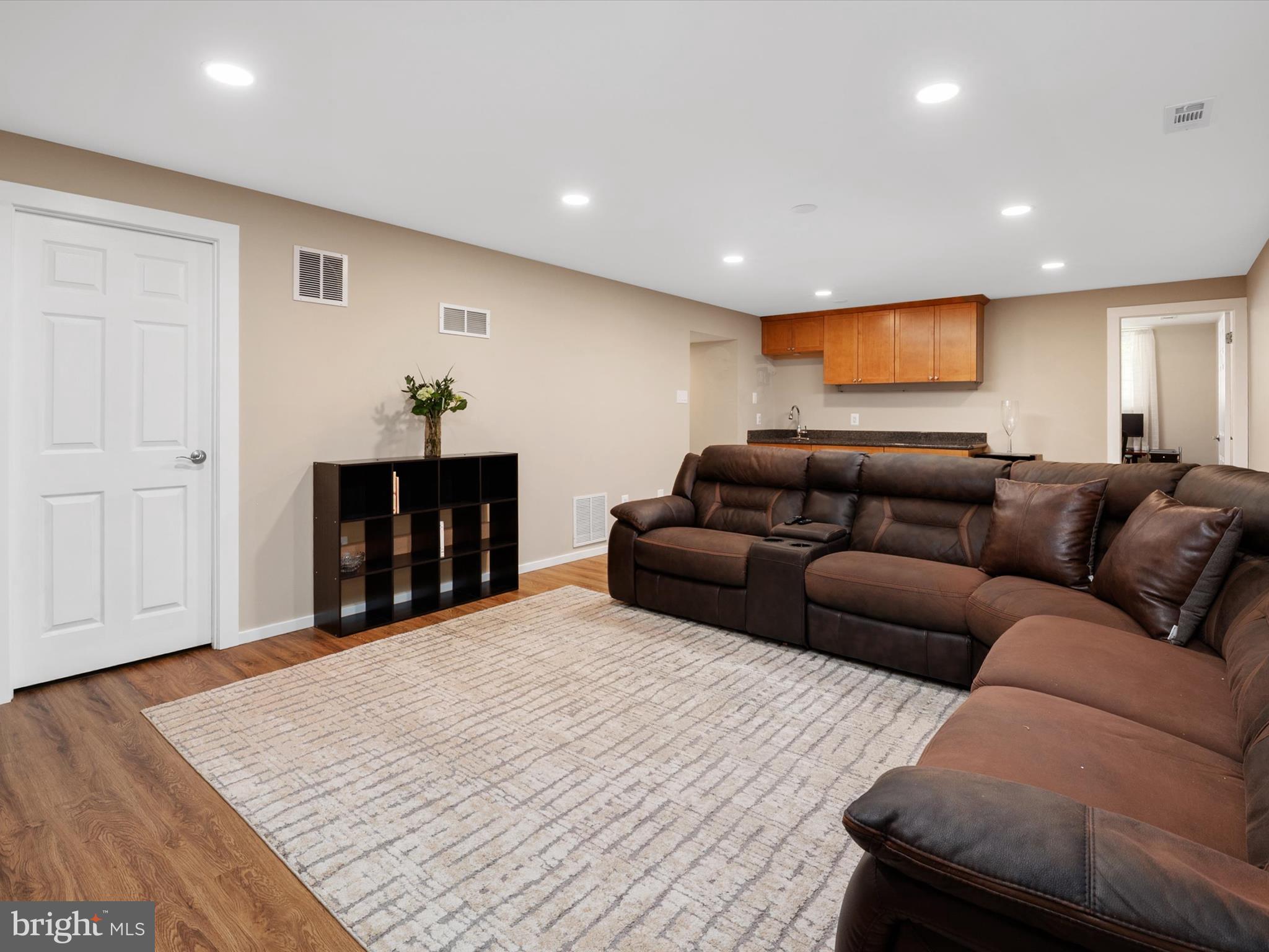 PINEY ORCHARD - Residential