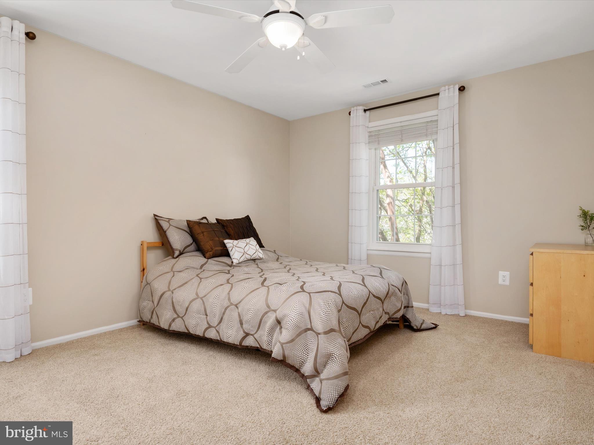 PINEY ORCHARD - Residential