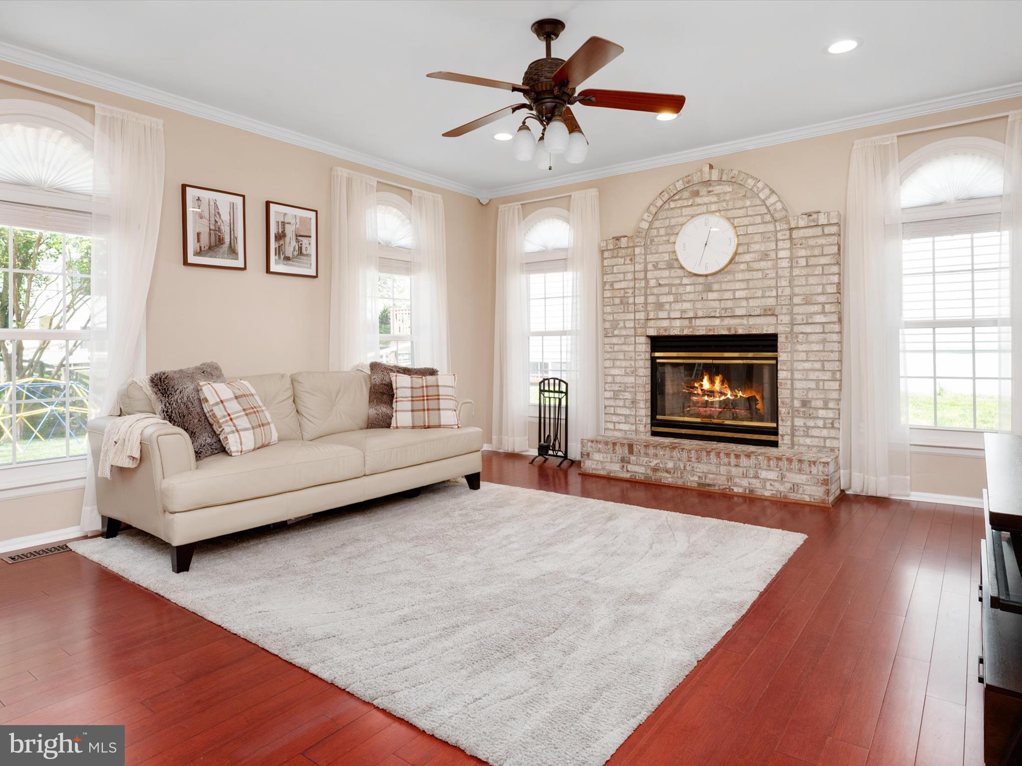 PINEY ORCHARD - Residential