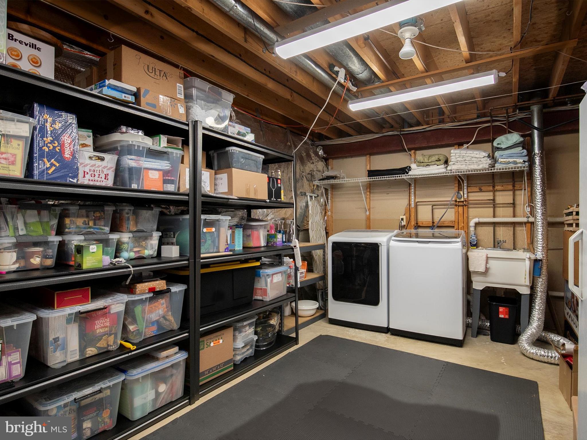 PINEY ORCHARD - Residential