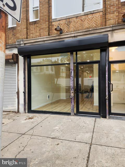 Step into success with this beautifully renovated commercial space located in the heart of Ogontz, right on one of the area's most active and high-traffic avenues. This turnkey property offers everything a business needs to thrive—from modern finishes to unbeatable visibility. Property Features completely renovated interior with updated flooring, lighting, and fixtures. Bright, open floor plan ideal for retail, office, studio, or service-based business. Large storefront windows for maximum exposure and natural light. High foot and vehicle traffic – excellent signage opportunity. Private restroom and rear exit. No basement access. Central heating and cooling for year-round comfort. Flexible lease terms available. Situated on bustling Ogontz Avenue, surrounded by thriving local businesses, easy access to public transportation and major roads. Minutes from La Salle University and nearby residential neighborhoods. Don't miss this opportunity to establish your business in a revitalized space that stands out. Schedule a tour today and see the potential for yourself!