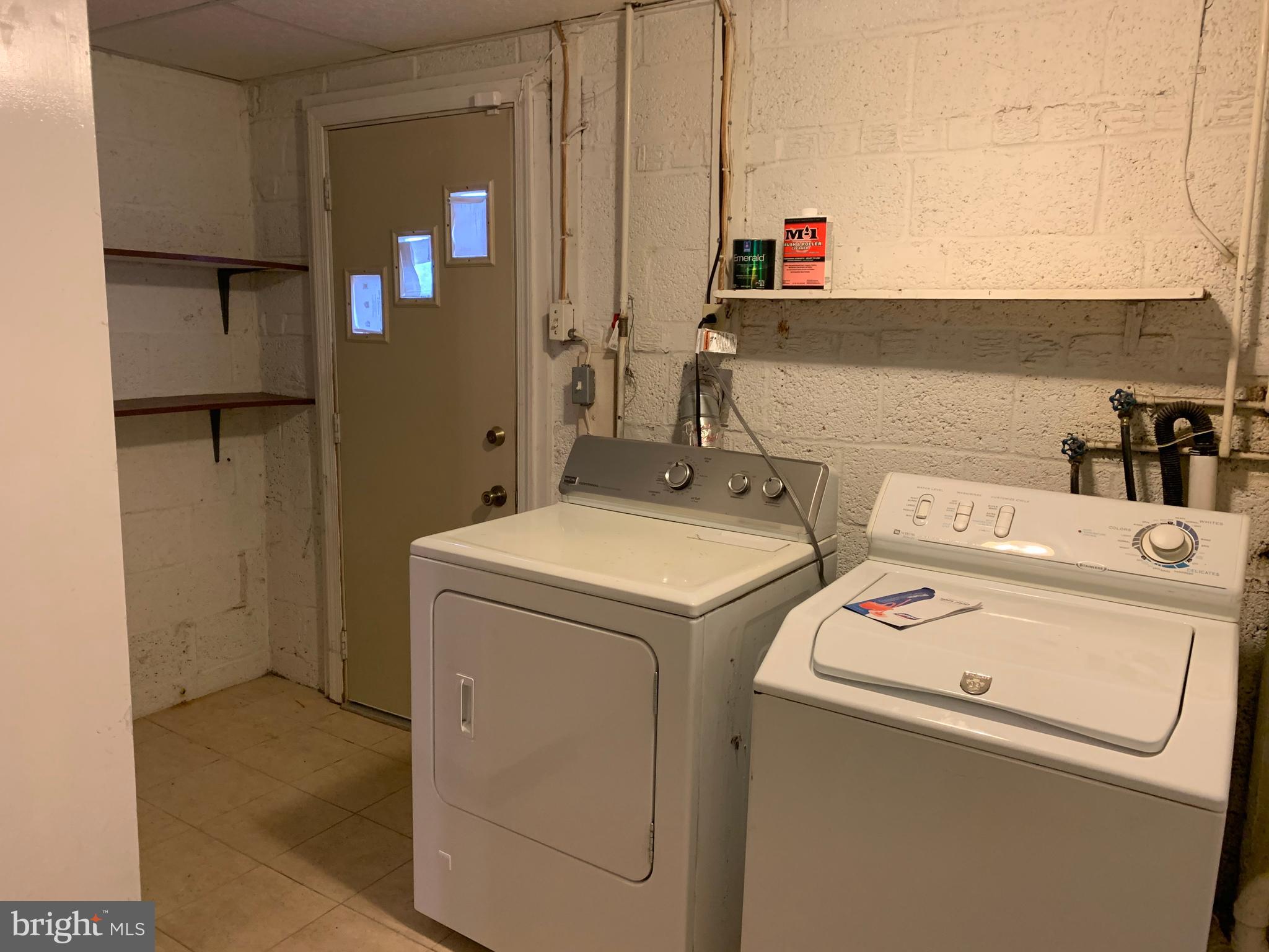 OXON RUN HILLS - Residential Lease