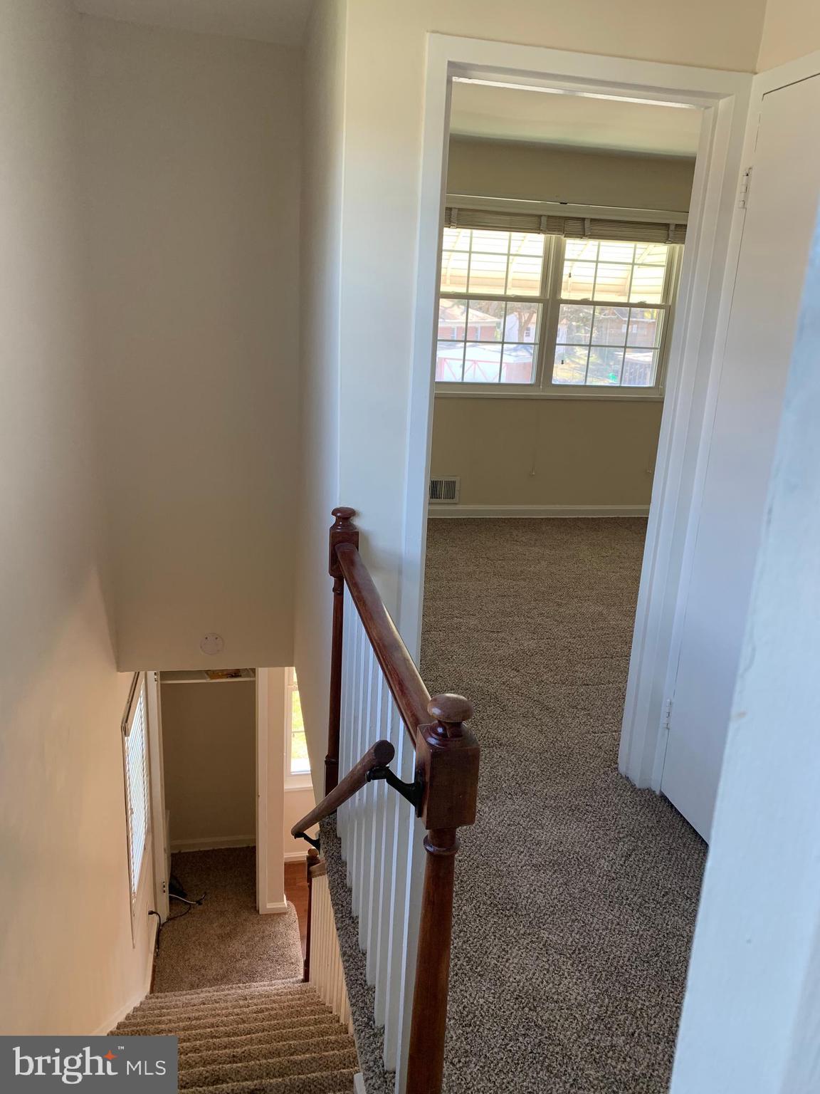 OXON RUN HILLS - Residential Lease