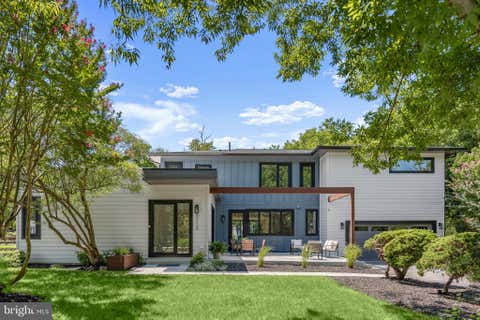 Photo of 3112 N Rosser Street, ALEXANDRIA, VA 22311 (MLS # VAAX2064556)