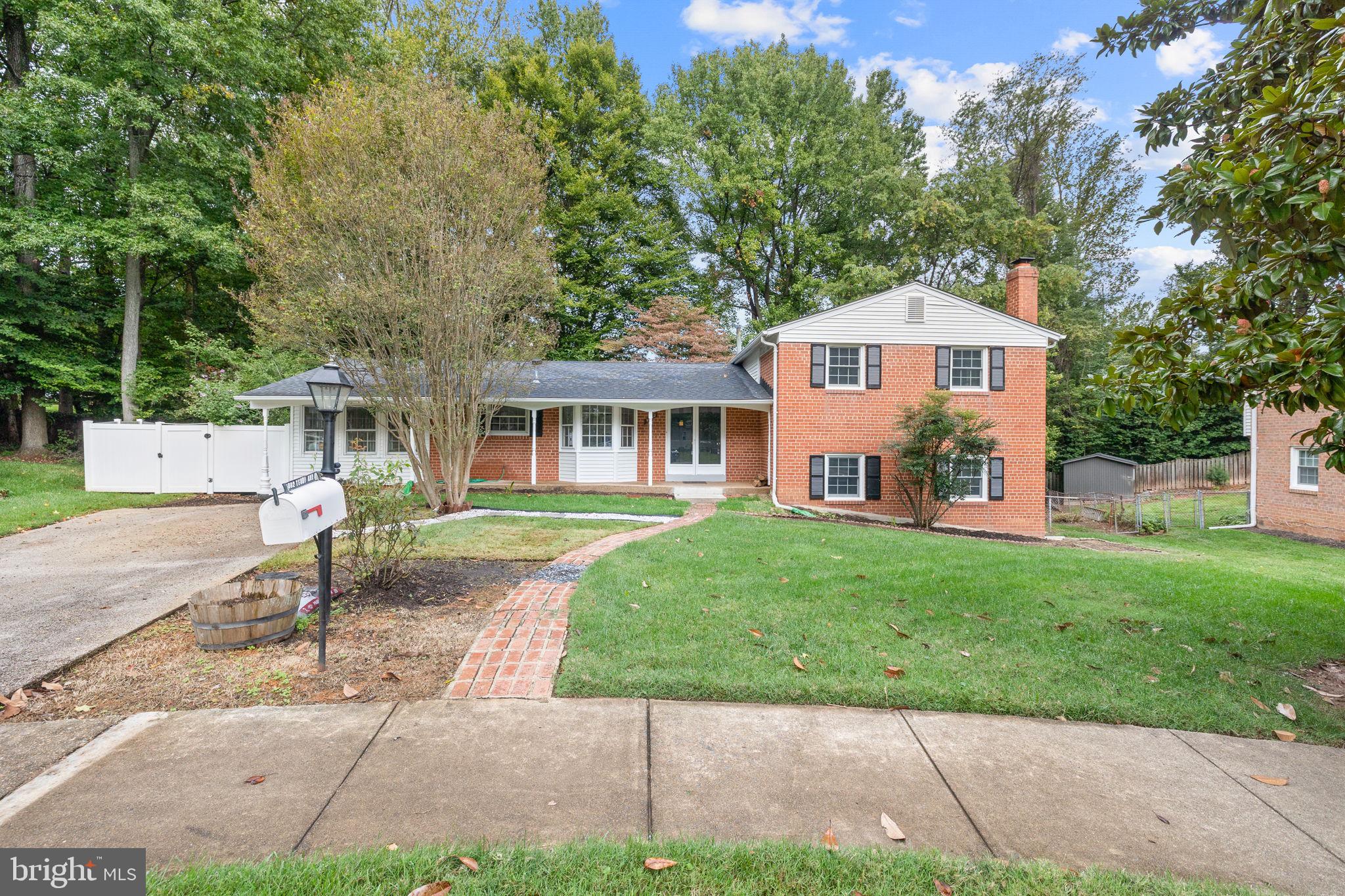 9002 TEDDY RAE COURT