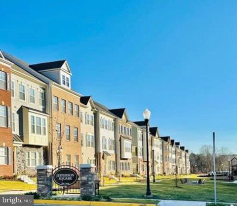 9361 BARNES LOOP MANASSAS VA 20110