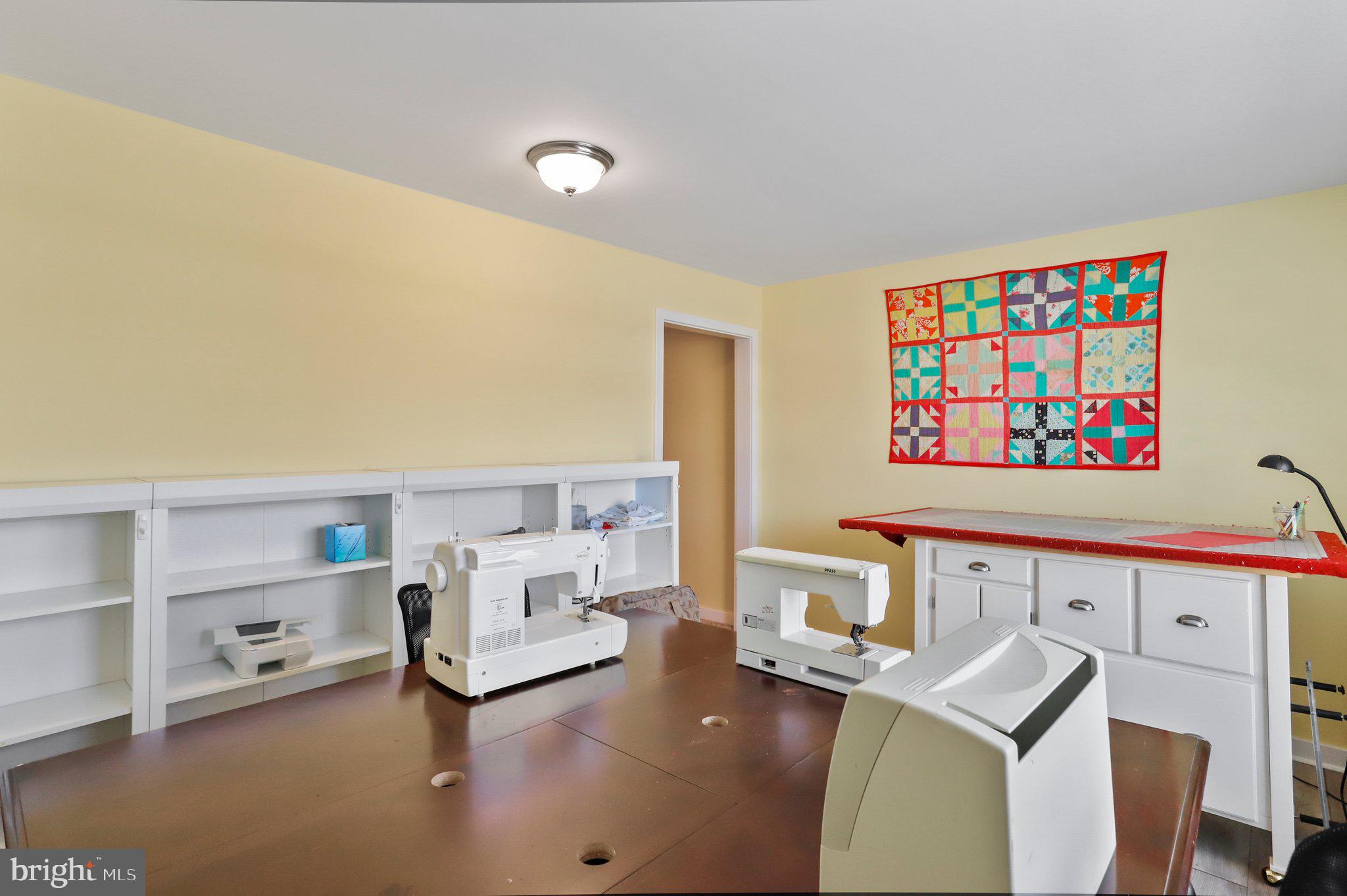 SPRING MILLS - Residential