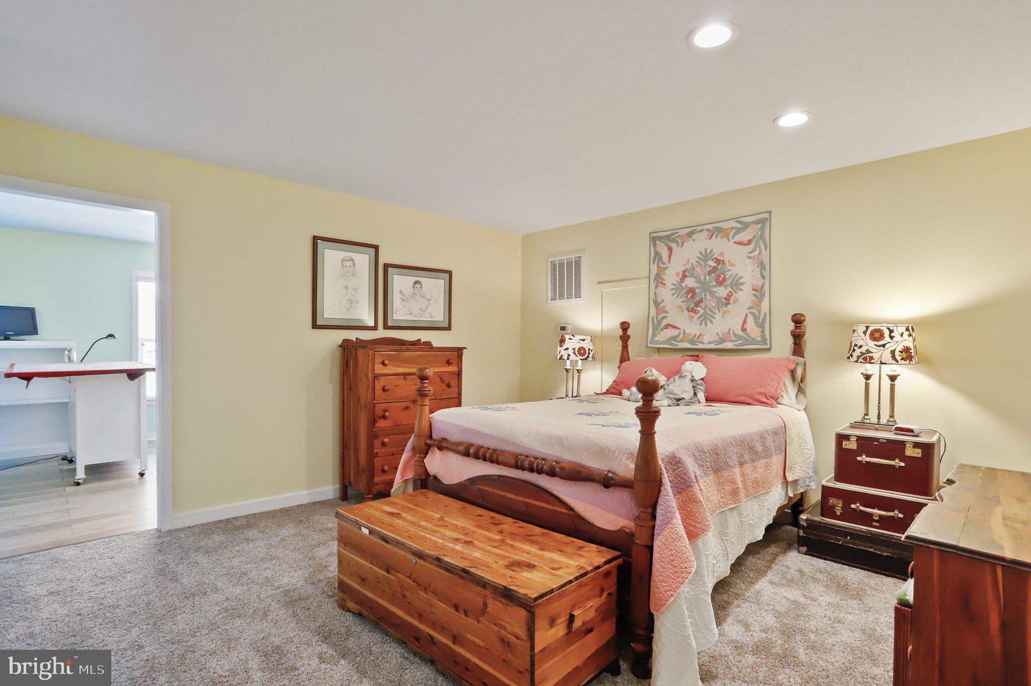 SPRING MILLS - Residential