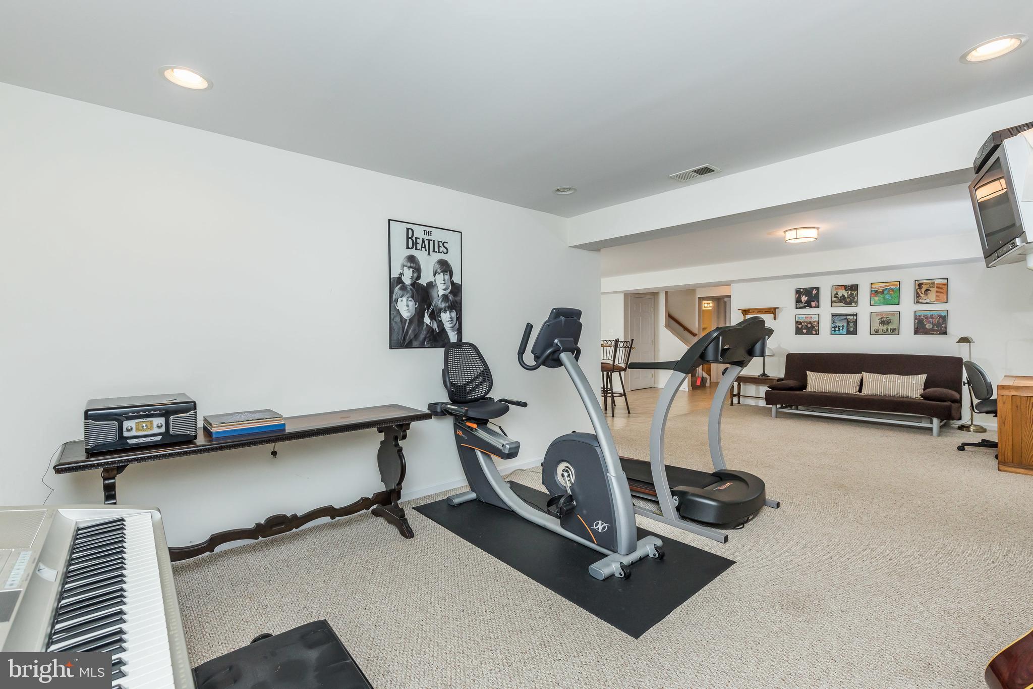 GLENSIDE FARMS - Residential