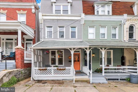 532 LANCASTER AVENUE LANCASTER PA 17603